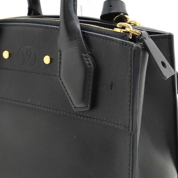 Louis Vuitton City Steamer Shoulder Bag leather Noir Black - Picture 4 of 9